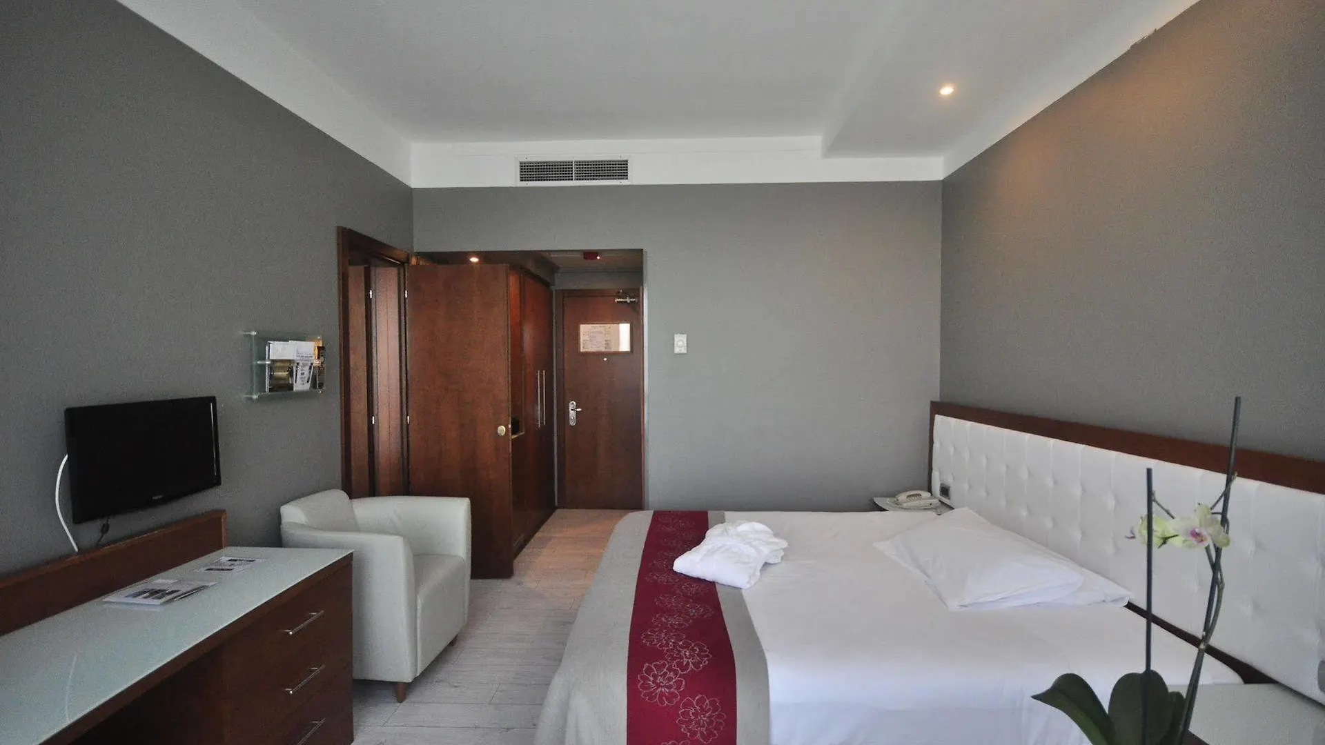 Italiana Hotels Florence